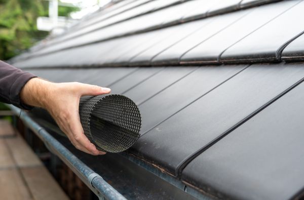 Gutter Mesh Installation in Federal Way